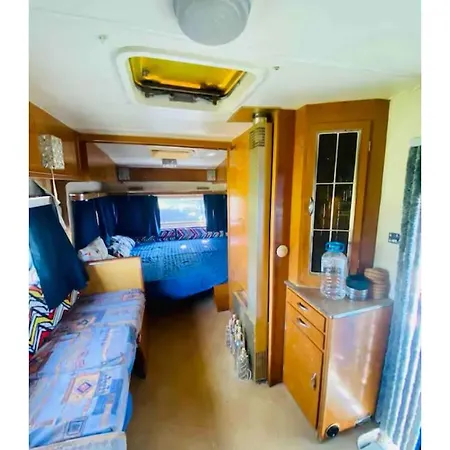 каравана в Campsite *